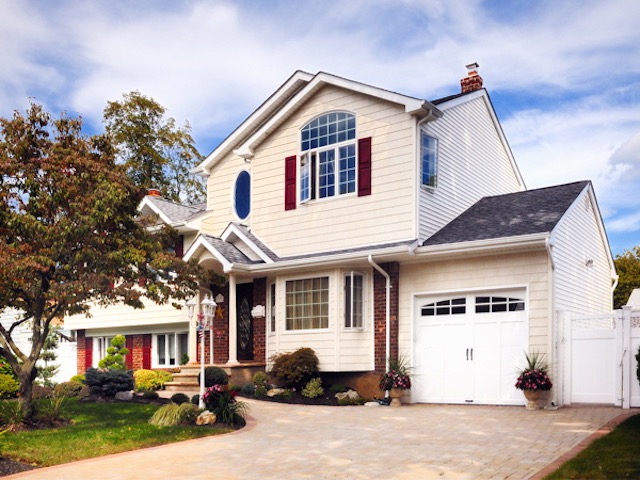 00057_Custom Renovations